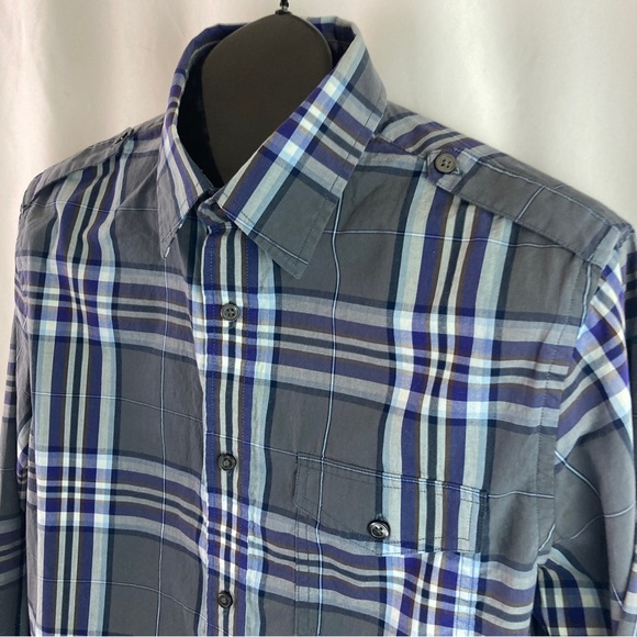 Banana Republic Plaid Button Down Shirt size small (14-14.5)100% cotton. - Picture 8 of 12